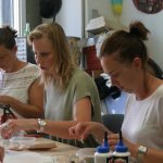Creatieve workshop kunst vriendinnen familie mozaïek Noord-Holland babyshower groeimeter